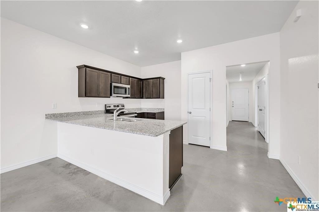 1210 Lehmann Apt B #B - Photo 3 of 11