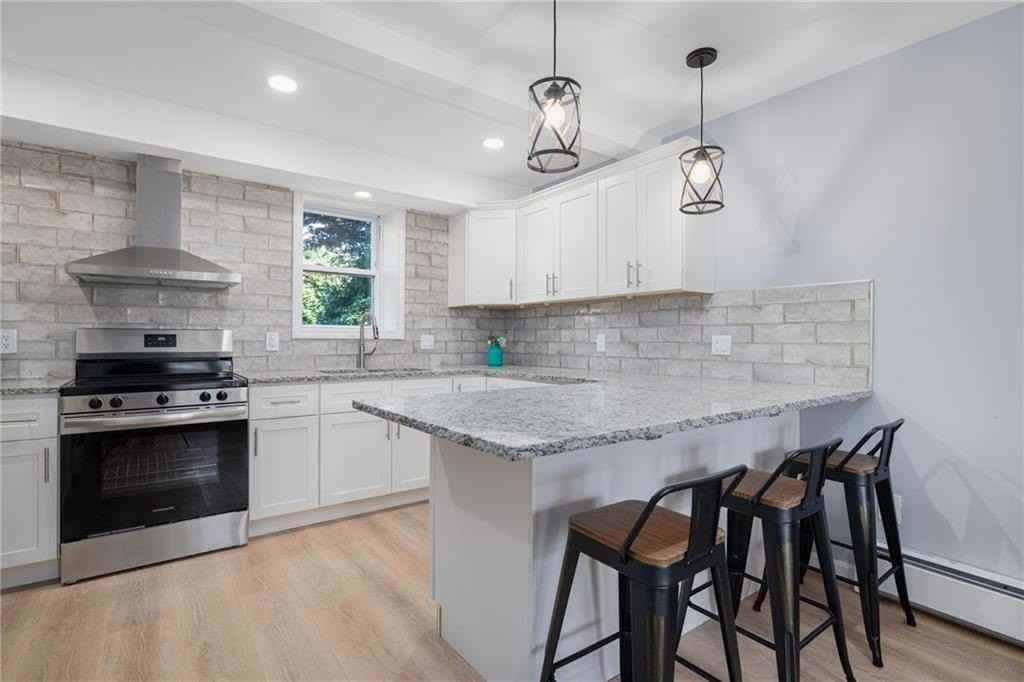 152 Tuckerman Ave Apt 10 #10 - Photo 2 of 21