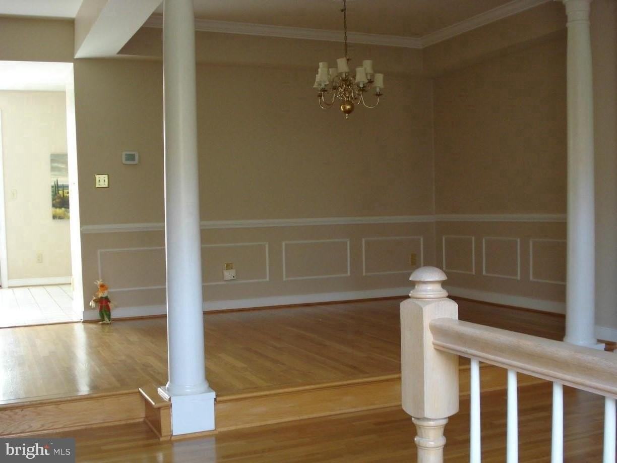 15734 Cherry Blossom Ln - Photo 2 of 11