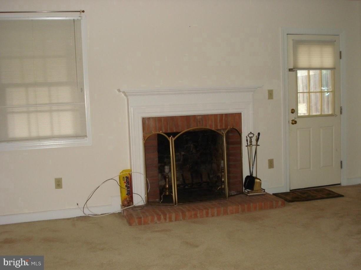 15734 Cherry Blossom Ln - Photo 4 of 11