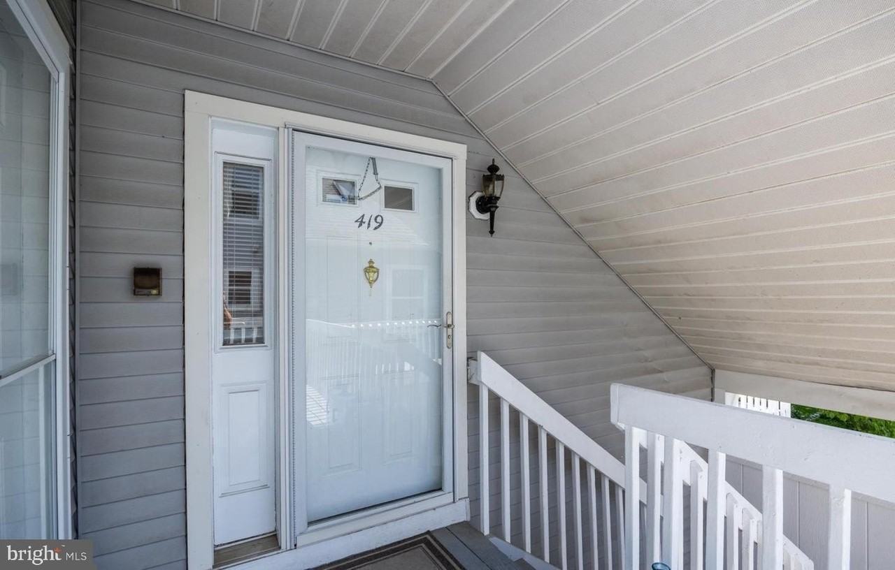 419 Park Place Dr - Photo 4 of 31