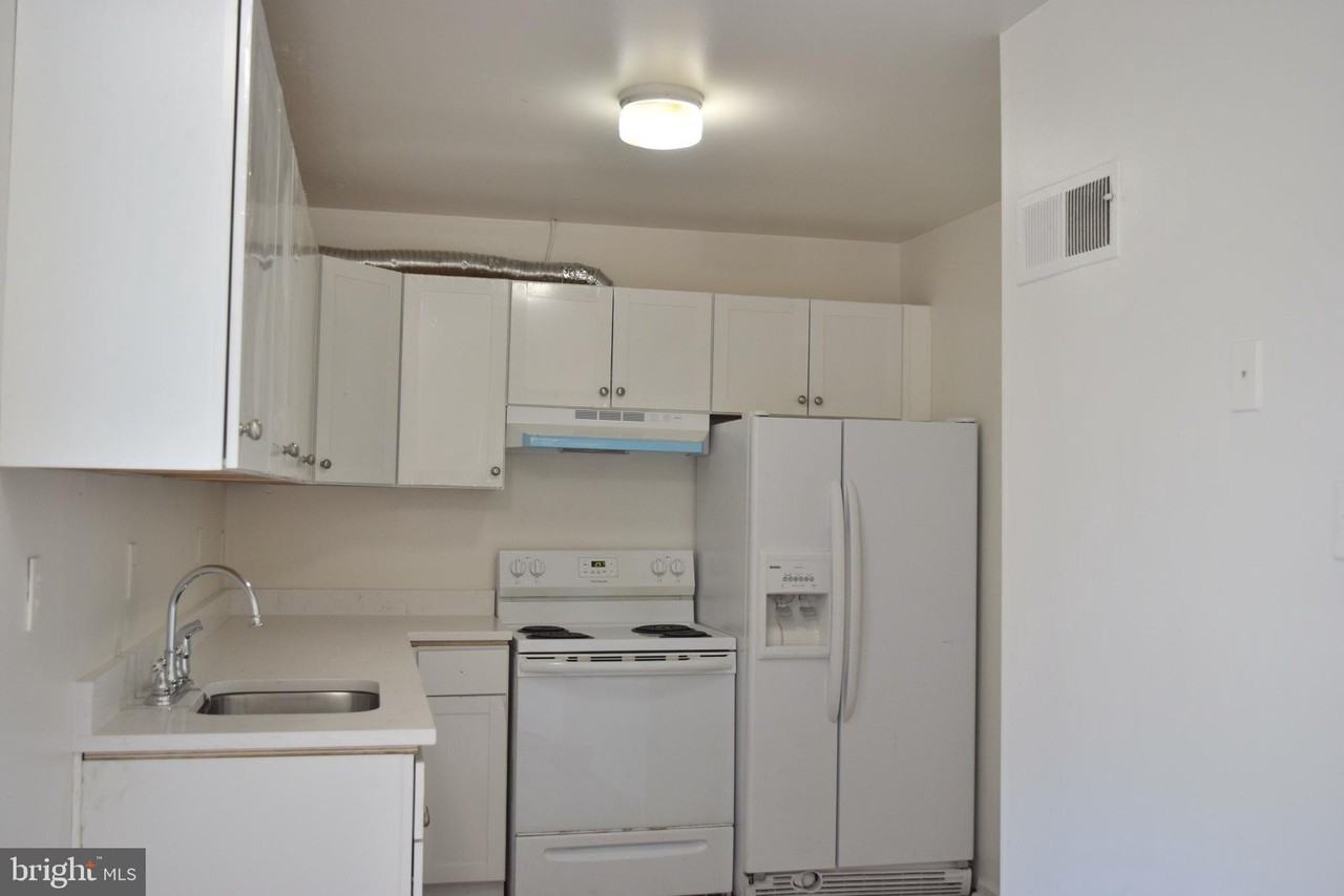 103 Hughey Ct - Photo 3 of 14