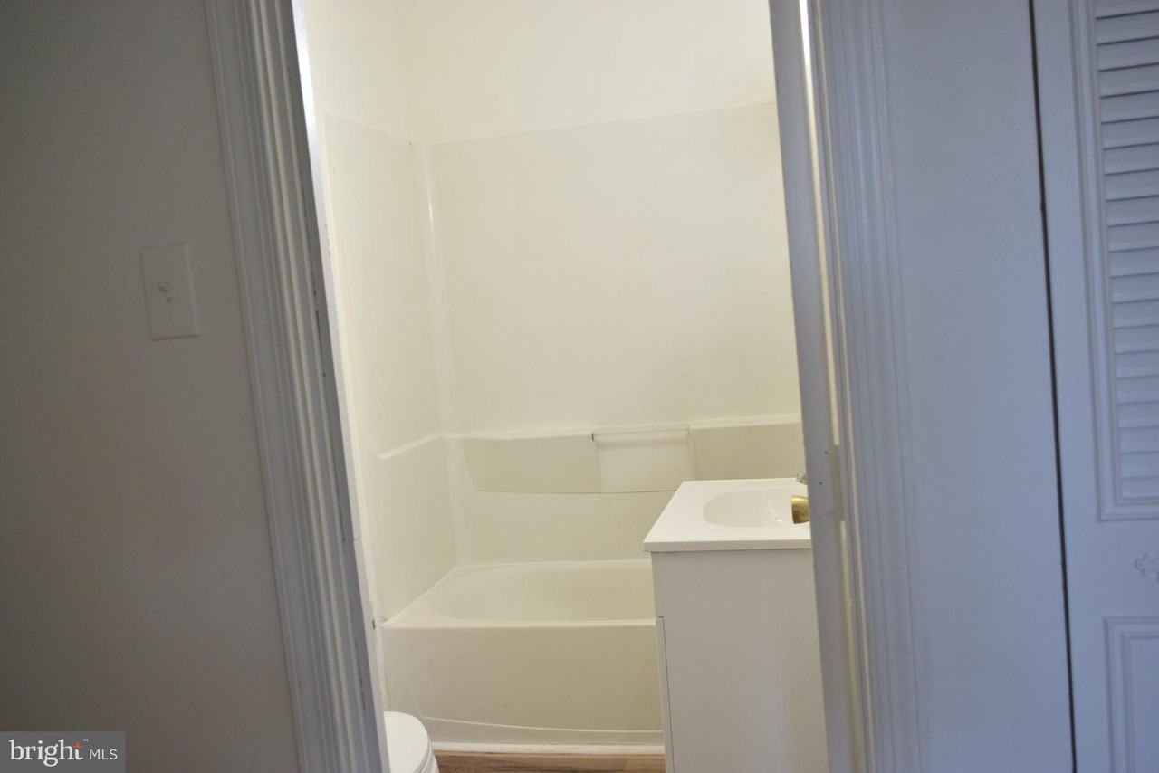 103 Hughey Ct - Photo 5 of 14