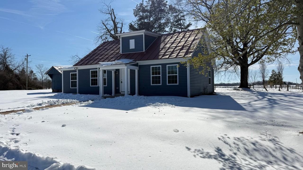 4467 Ebenezer Church Rd - Photo 4 of 38