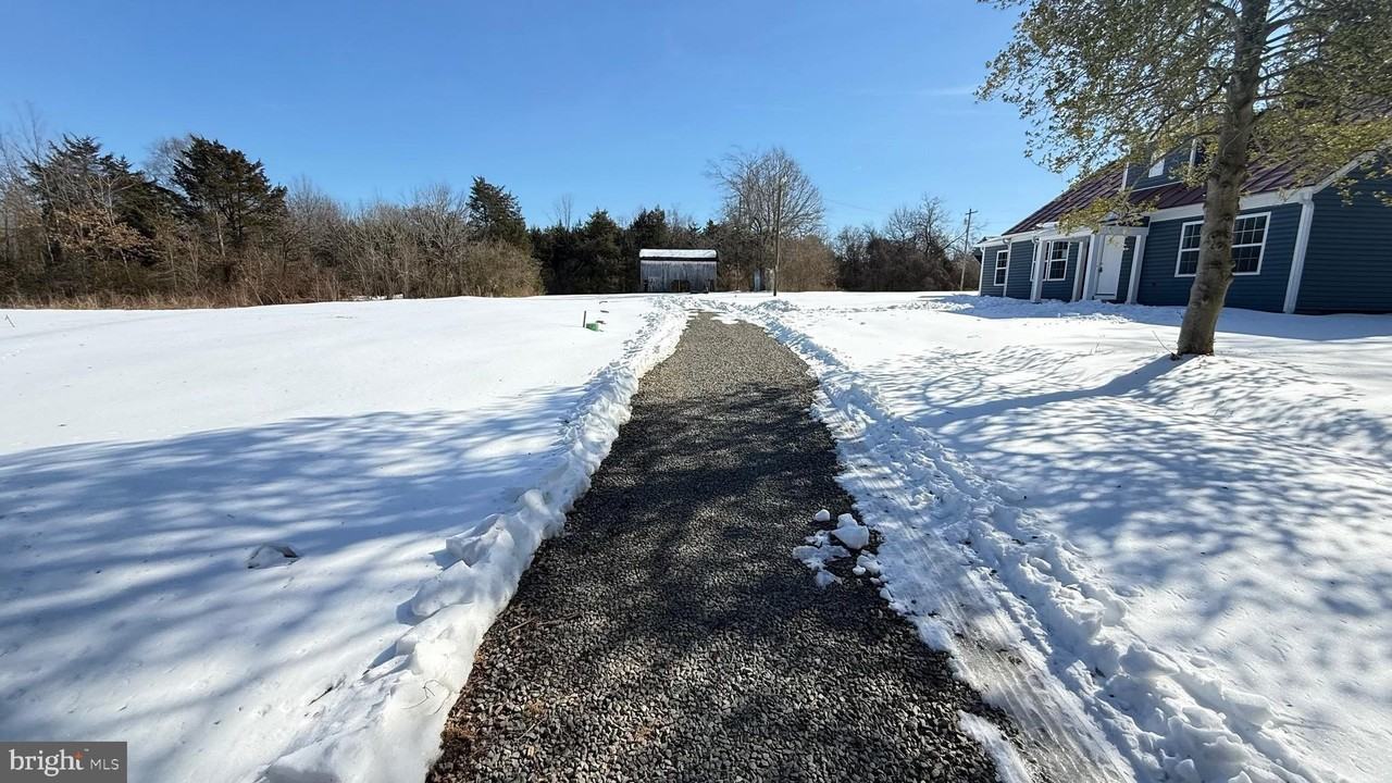 4467 Ebenezer Church Rd - Photo 6 of 38