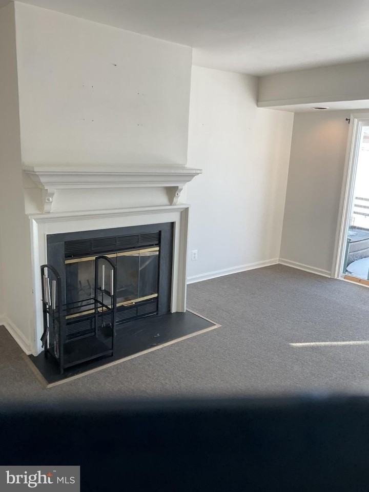 6774 LEEDS MANOR - Photo 7 of 17