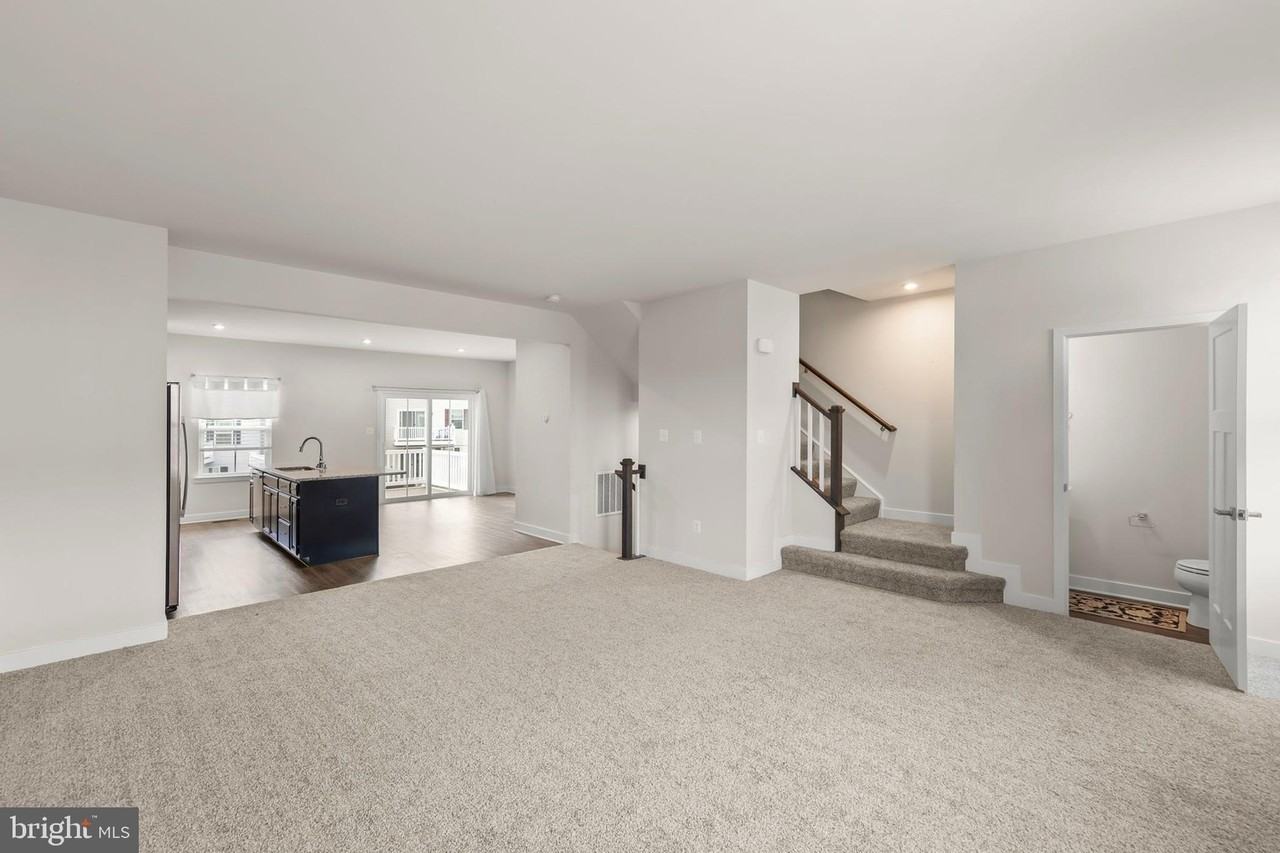 105 Bayhill Ter - Photo 6 of 28