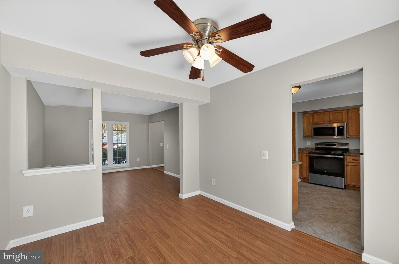 5808 Bunker Woods Ln - Photo 6 of 34