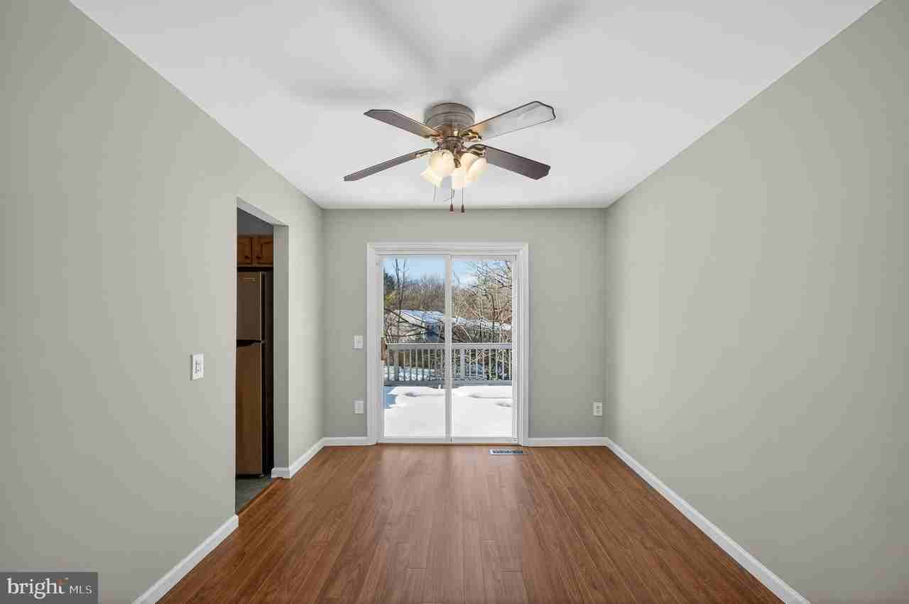 5808 Bunker Woods Ln - Photo 7 of 34