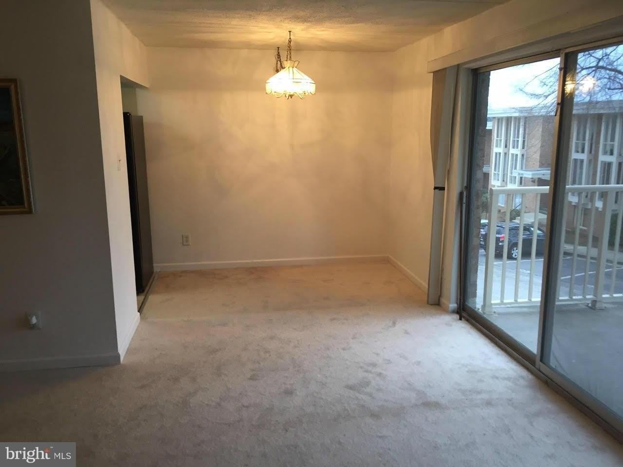 2630 Fort Farnsworth Rd Unit 148 #148 - Photo 5 of 17