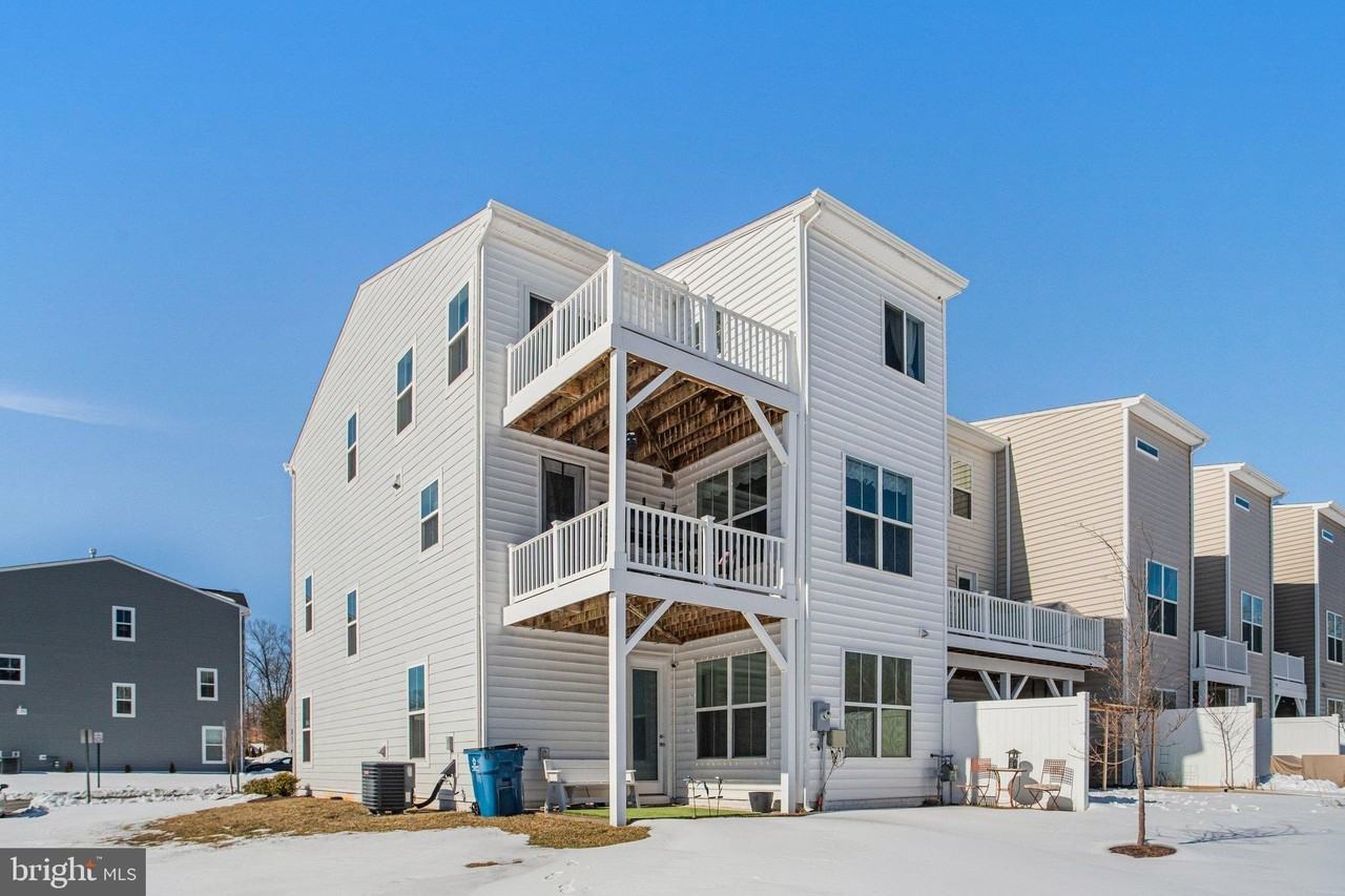 12950 Blue Sky Pl - Photo 4 of 49