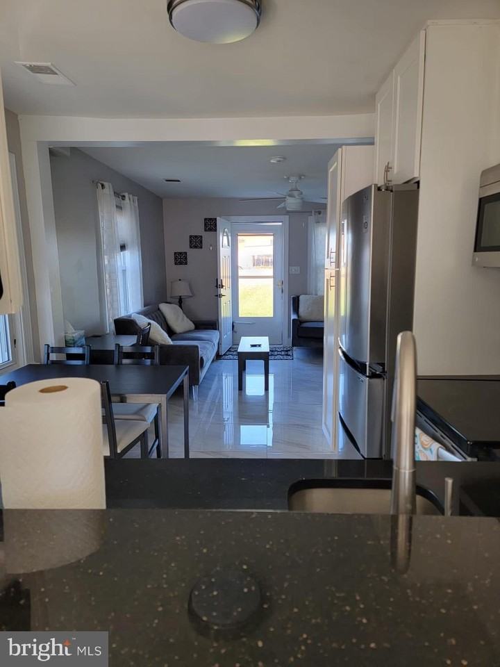 4227 Prince William Pkwy - Photo 2 of 14