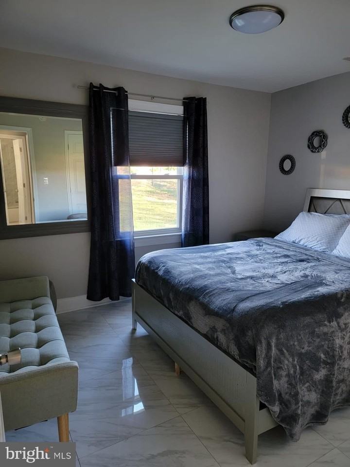 4227 Prince William Pkwy - Photo 5 of 14