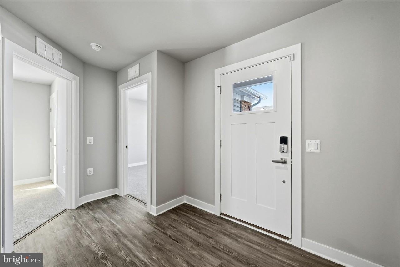 313 Switchgrass Ct - Photo 7 of 43