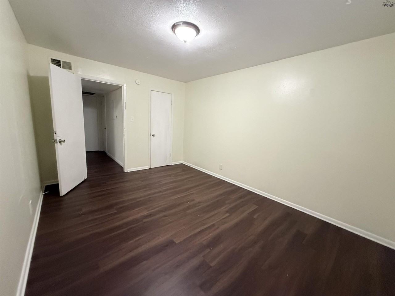 2316 Buchanan St #6 - Photo 5 of 8