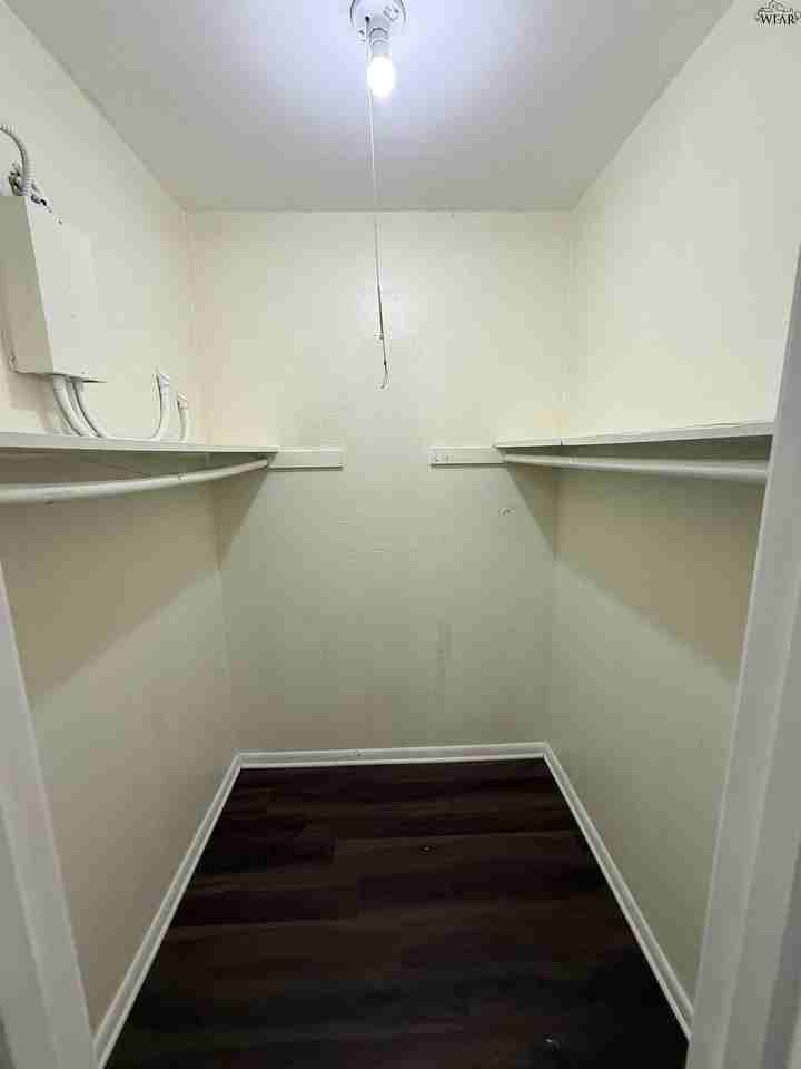 2316 Buchanan St #6 - Photo 7 of 8