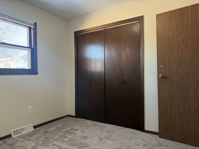 407 5th St E - Photo 3 of 18