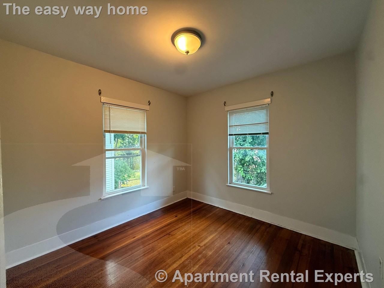 69 Raymond Ave #1R - Photo 5 of 13