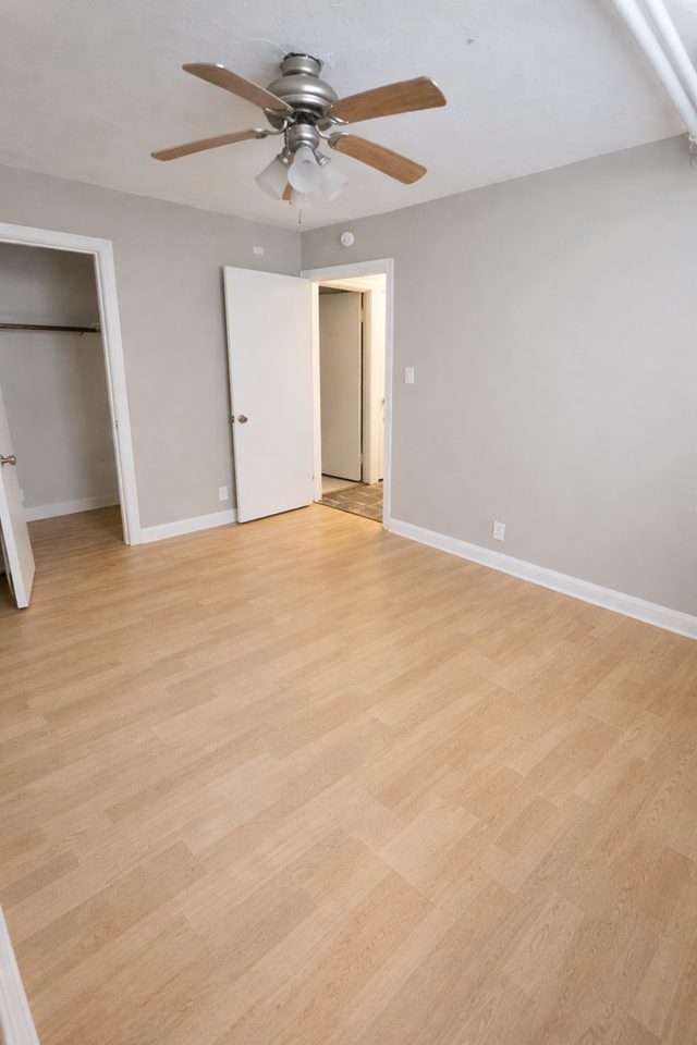 1947 Grand Ave - Photo 4 of 5