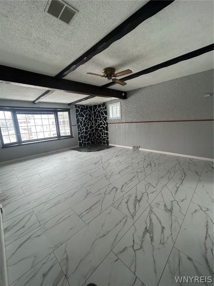 34 Sandrock Rd - Photo 2 of 12