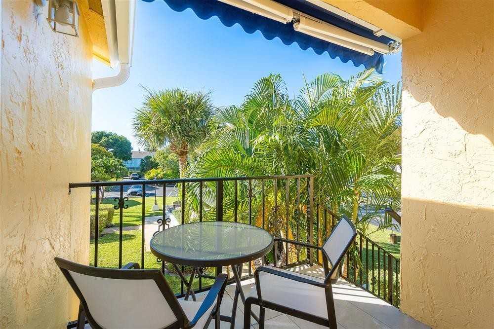 119 Waterside Dr - Photo 2 of 12