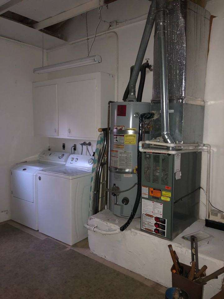 4301 Goodson Way - Photo 4 of 23