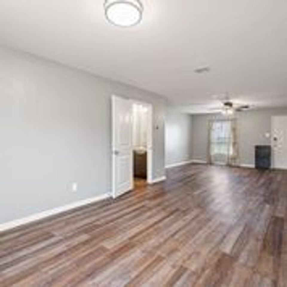 12323 Carlson Vly - Photo 3 of 13