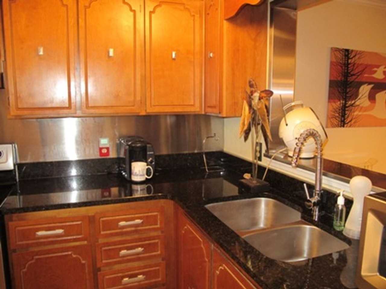 950 Bama Ave - Photo 4 of 28