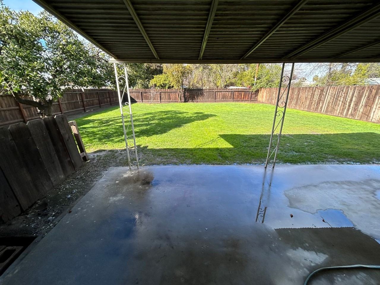 312 W Paradise Ave - Photo 6 of 7