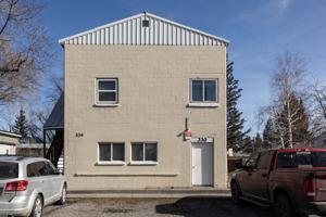 featured image of 330 N 1st E