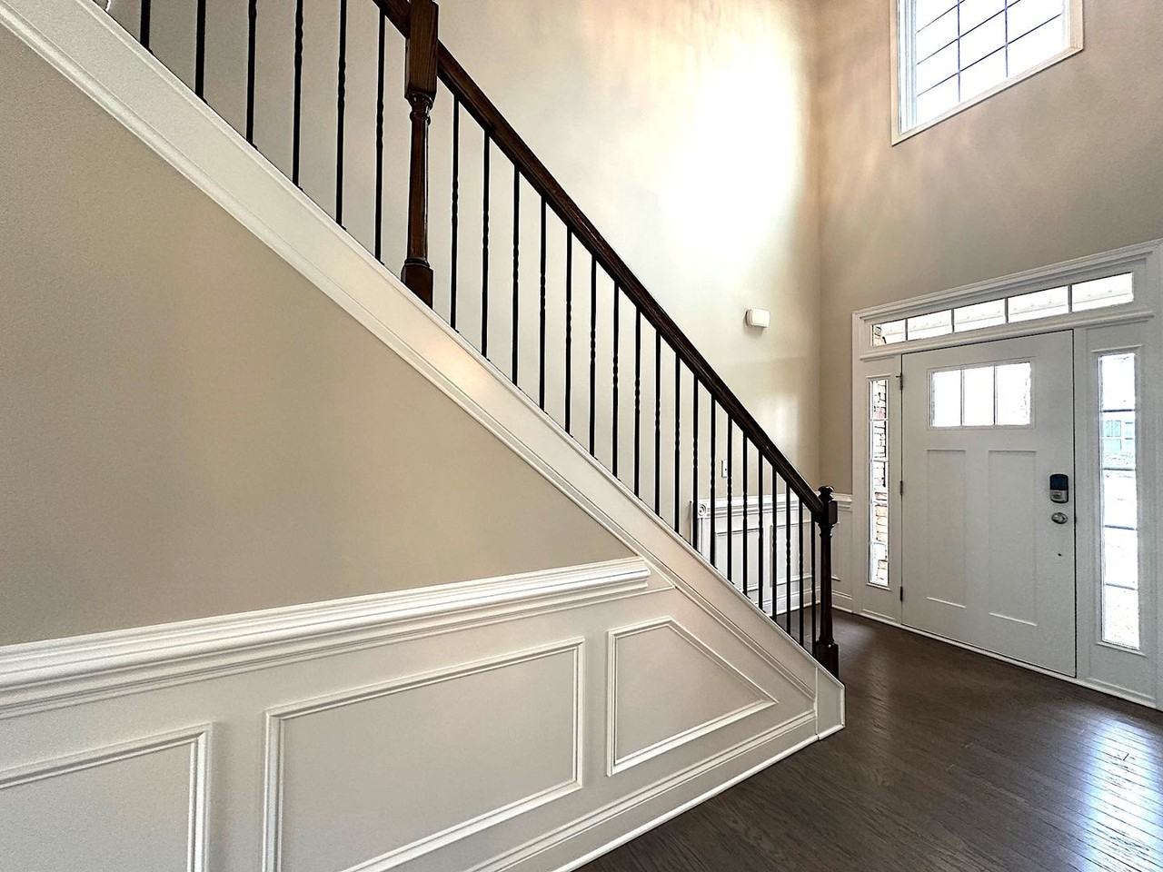 9407 Inverness Bay Rd - Photo 2 of 40