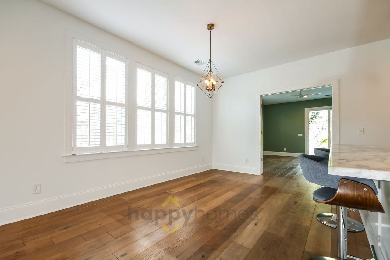 50 Sans Souci St - Photo 4 of 17