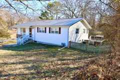 100 E Hartley St - Photo 1 of 1