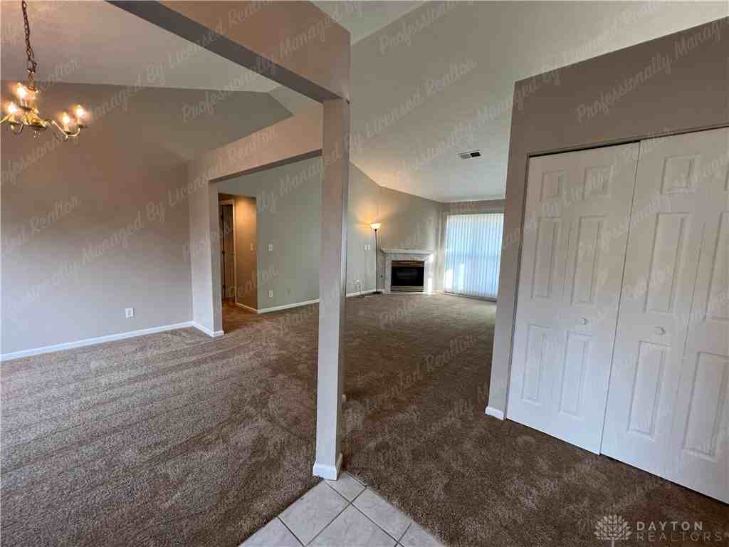 909 Sunset Dr - Photo 5 of 36