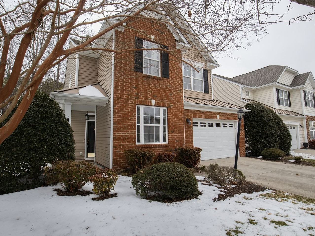 1228 Providence Knoll Dr - Photo 2 of 28