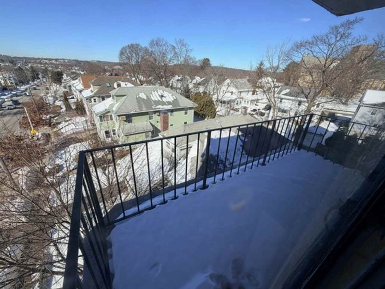 125 Trapelo Rd - Photo 6 of 17