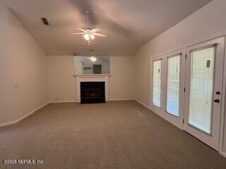 483 Charles Pinckney St - Photo 4 of 19