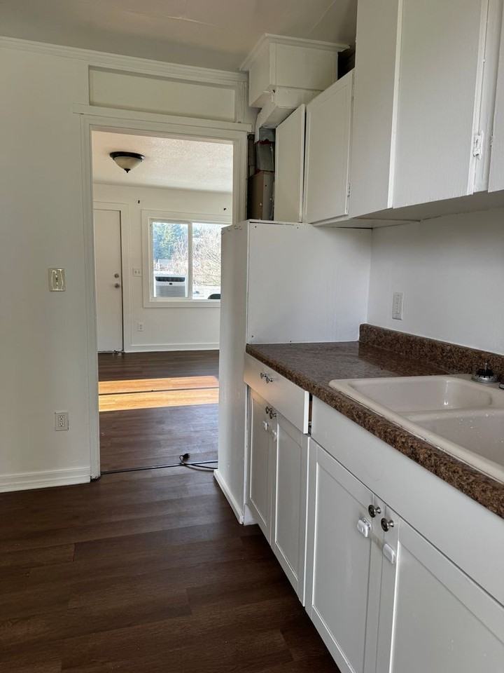 3618 W Madrona St - Photo 5 of 10