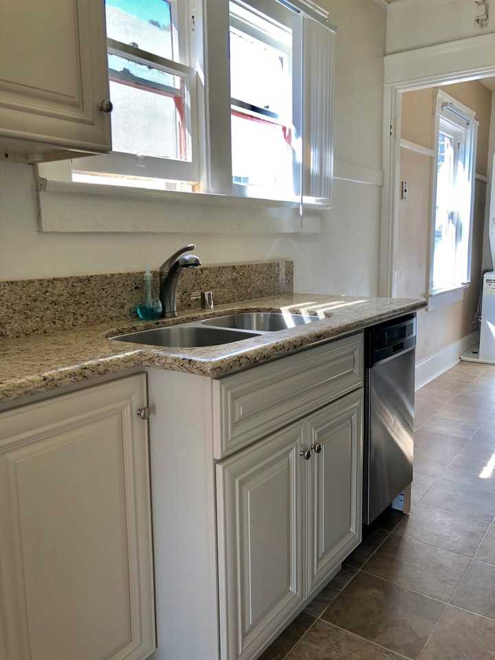 3574-3580 4TH AVENUE  ** - Photo 4 of 35