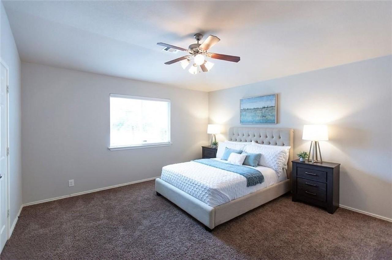 1612 Corn Hill Ln - Photo 7 of 18