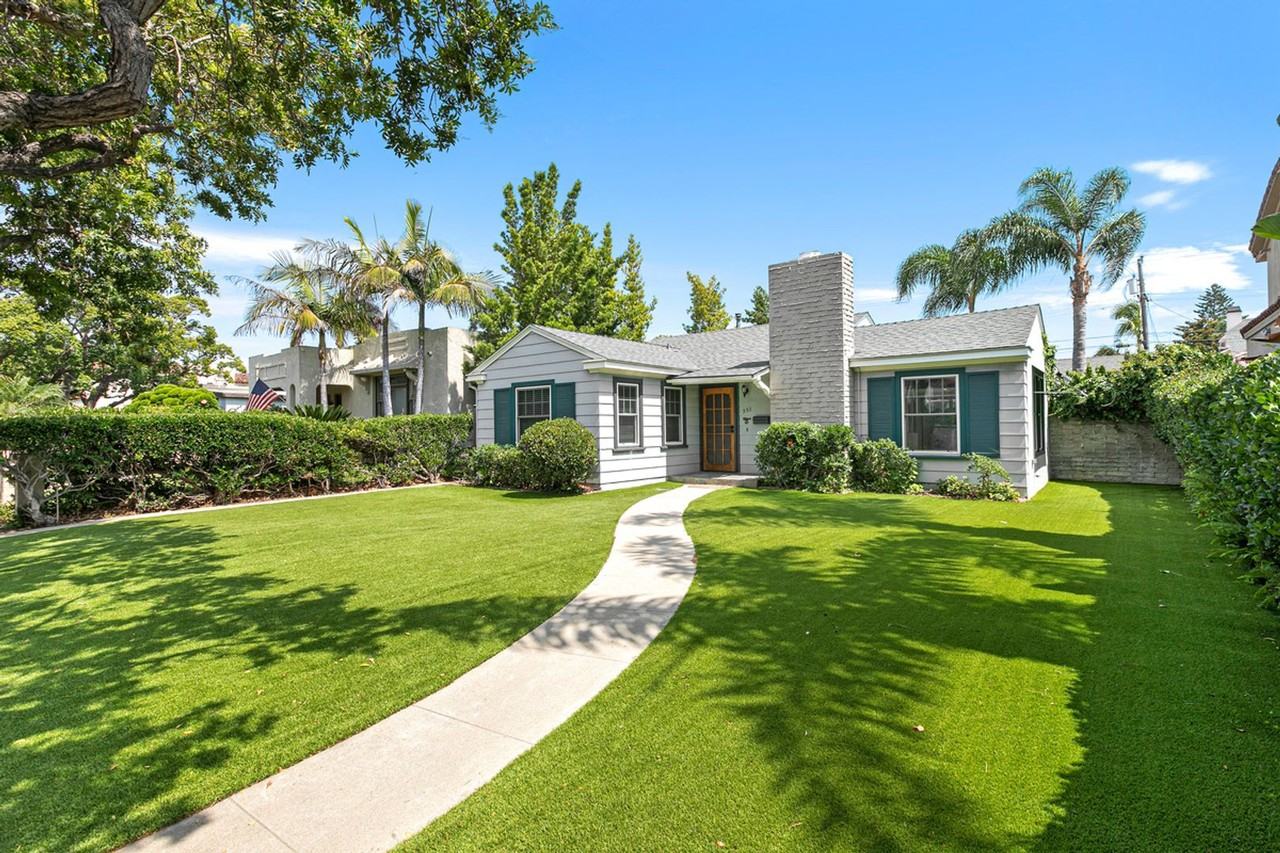 951 B Ave - Photo 3 of 30