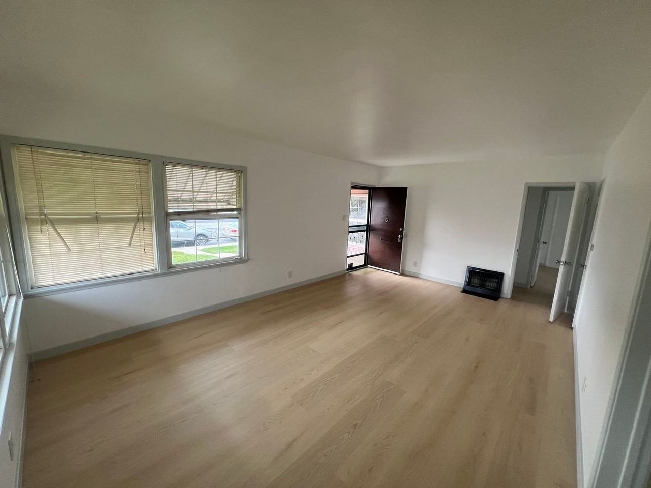 2115 S Garfield Ave - Photo 5 of 14