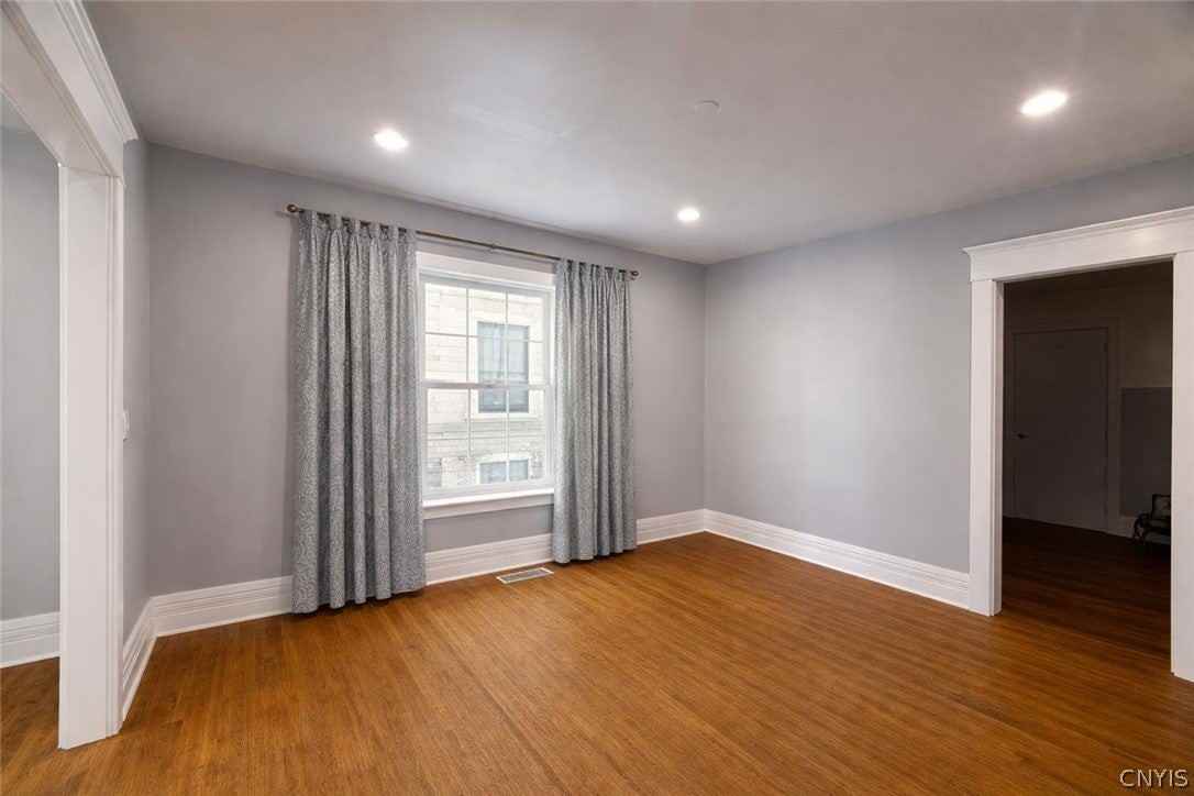 15 School St - Photo 2 of 17