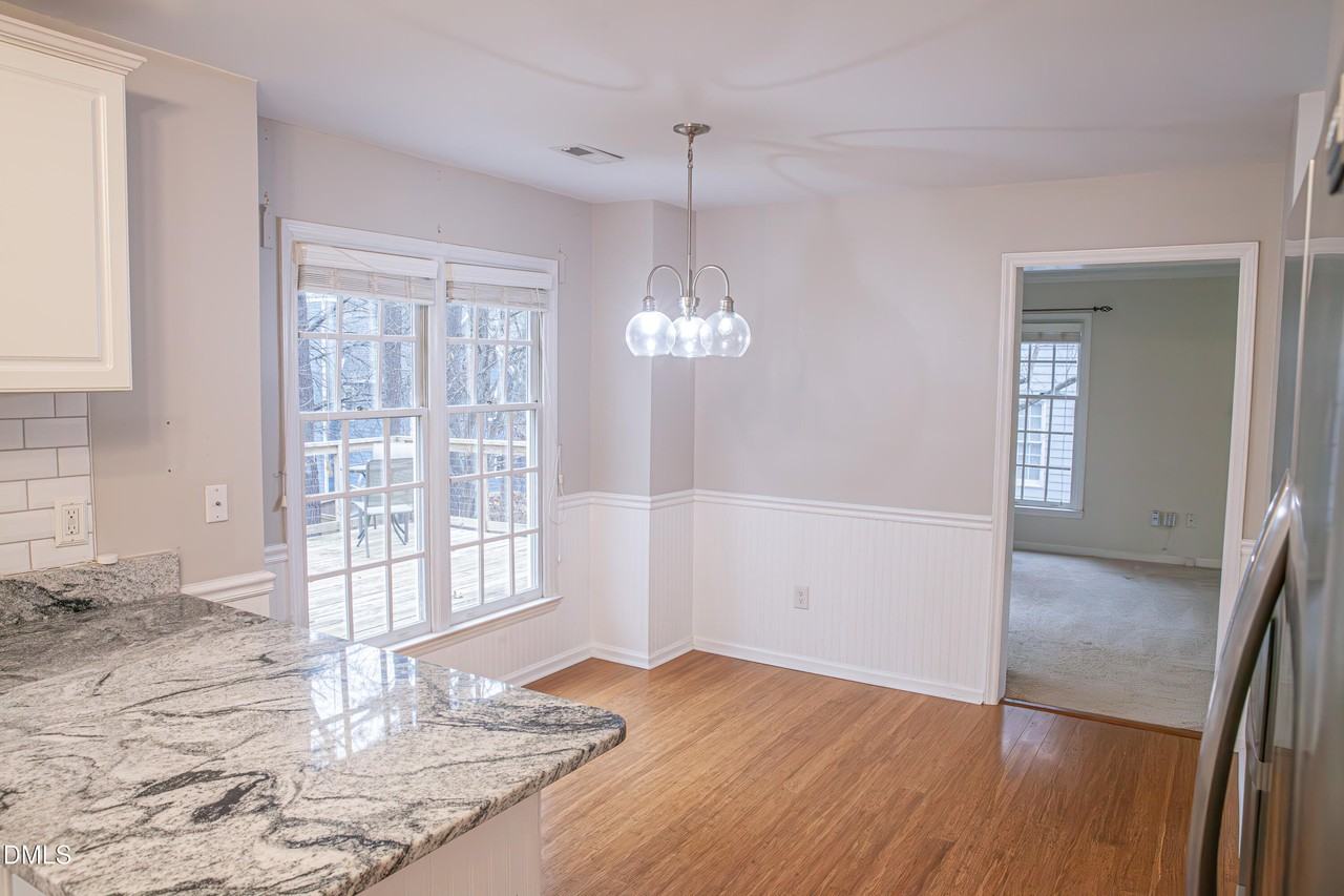 2908 Laura Duncan Rd - Photo 4 of 18