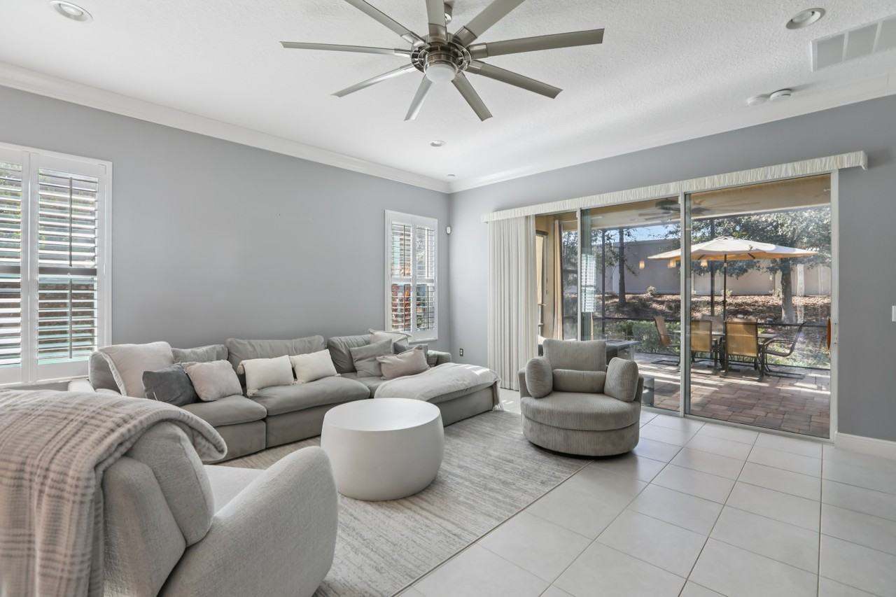 2837 Tarragona Way - Photo 4 of 35