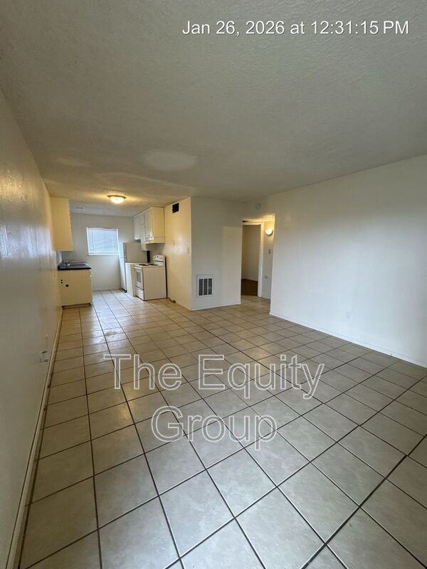 2012 North Ave #D - Photo 2 of 19