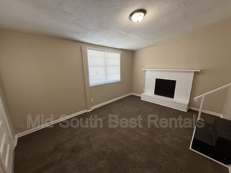 3150 Ridgecrest St - Photo 2 of 12