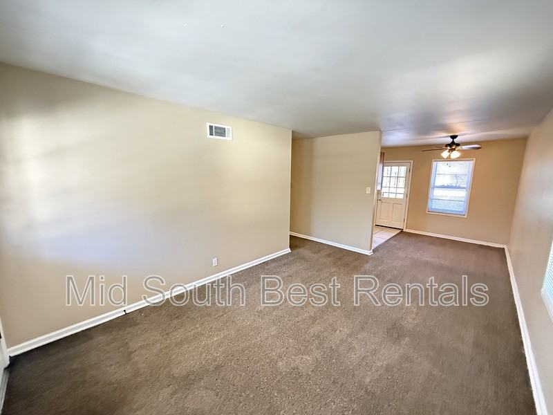 3482 Madewell St - Photo 3 of 14