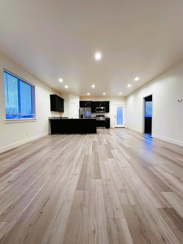 225 Ws #78 - Photo 2 of 13