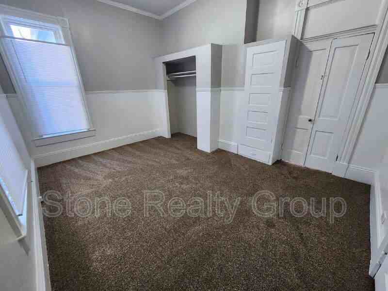 71 S 15th St - Photo 7 of 11